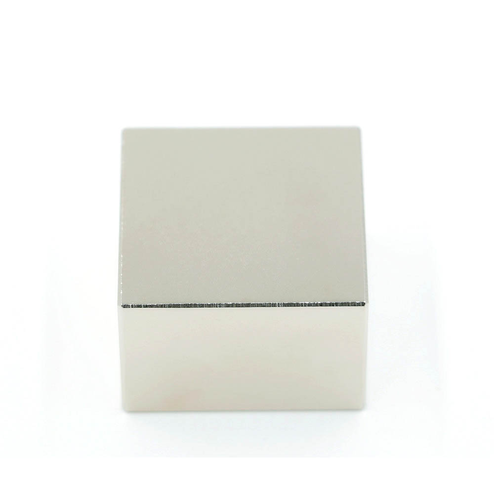 JDM block magnet